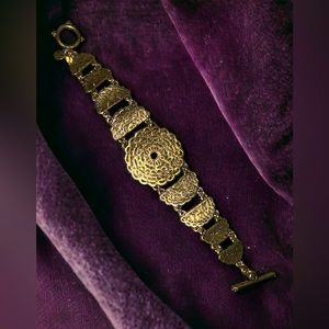 Lucky Brand Brass Medallion Panel Bracelet with toggle clasp 7.5-8”
